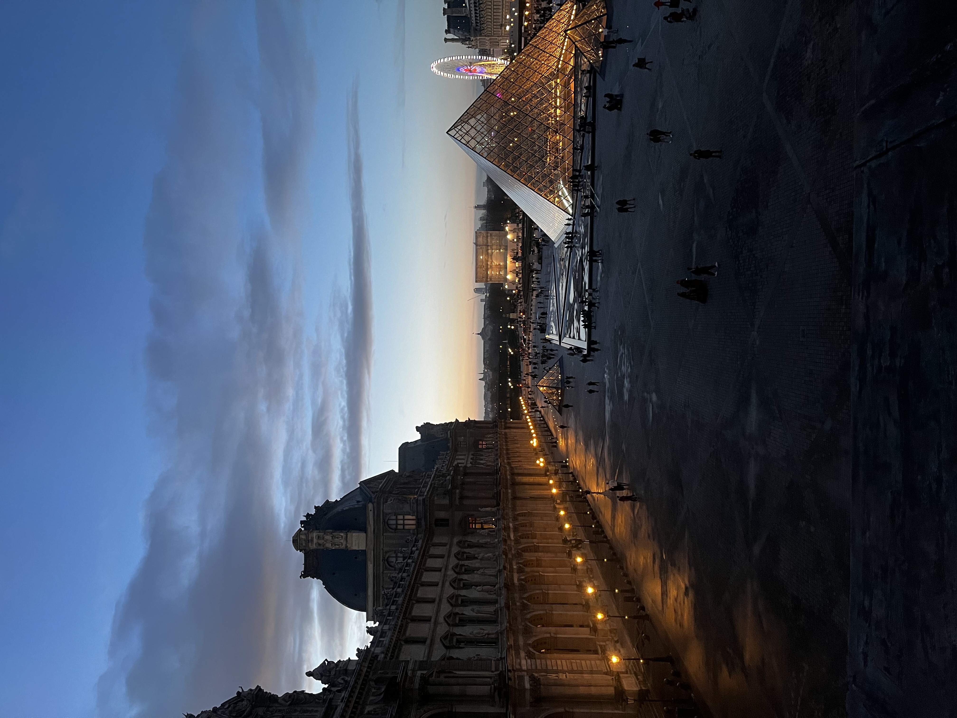 Athena sculpture in the rotunda, Musée du Louvre